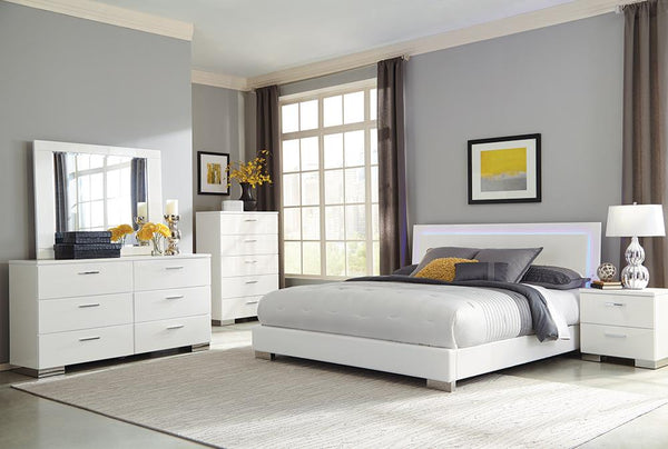 Felicity 5-piece California King Bedroom Set with LED Headboard Glossy White image