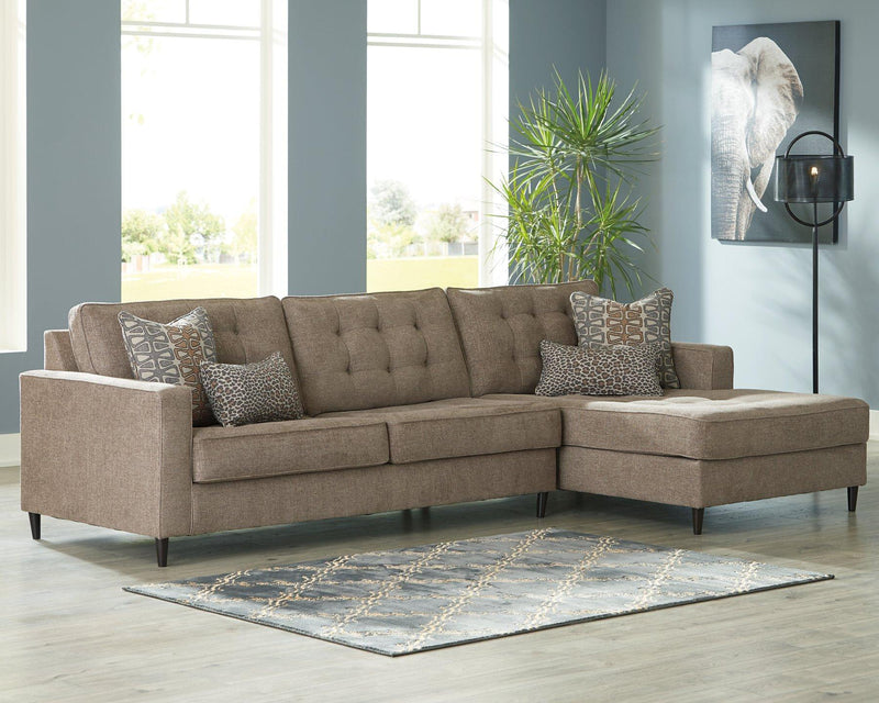 Flintshire Living Room Set