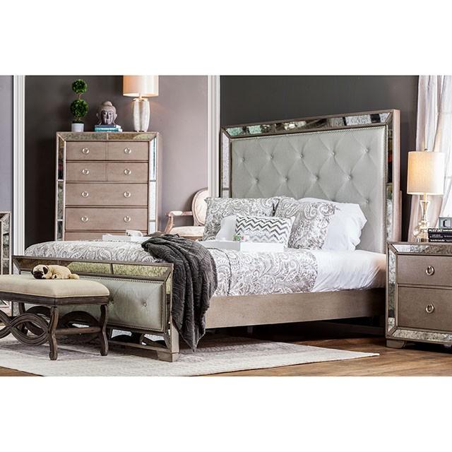 LORAINE Queen Bed