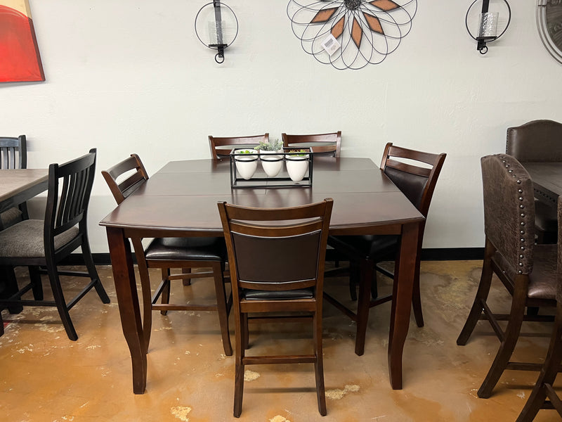 Anacardium Wood Dining Room Set